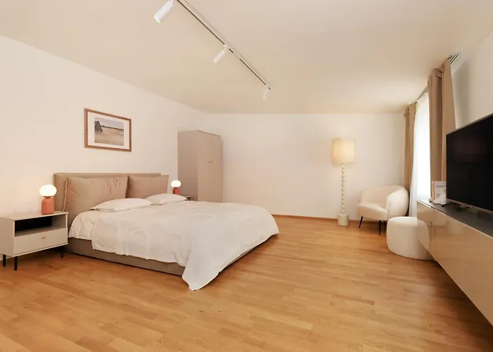 Cozy, Stylish And Renovated Duplex In A Quiet Area And 15 Min To Center Apartman Bécs